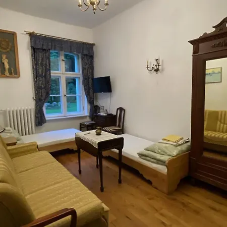 Cichy Dwor Parque de vacaciones Manowo